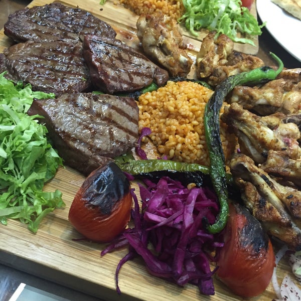Marmaris steak house подмосковный бул 1а. Донар. Marmaris steak house подмосковный бул. Байра лахмаджун. Шашлык в пите.