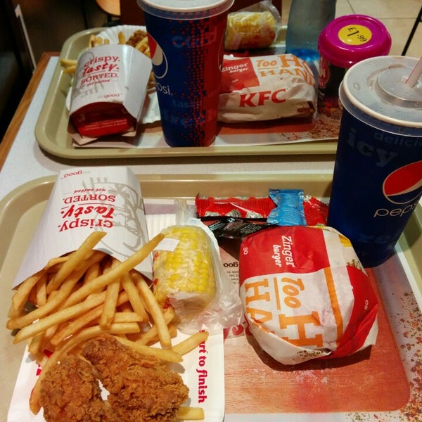 Foto tirada no(a) KFC por Natacha S. em 7/11/2014