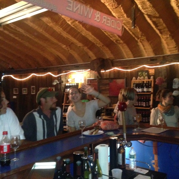 7/1/2014에 Elfs Farm Winery &amp; Cider Mill님이 Elfs Farm Winery &amp; Cider Mill에서 찍은 사진