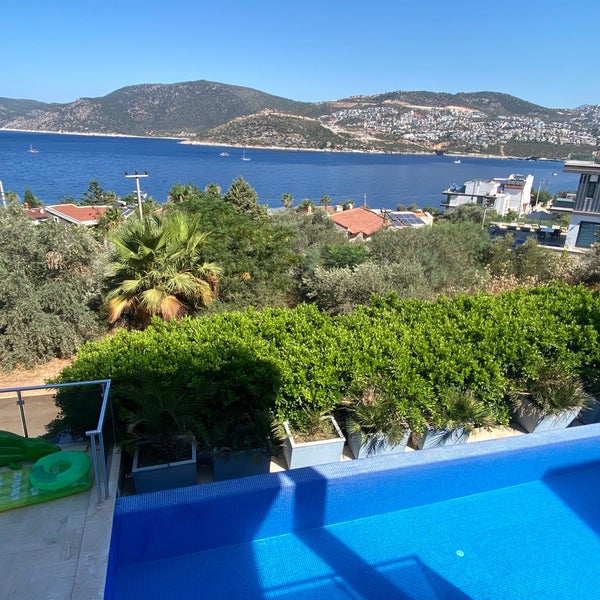 Калкан турция пляжи. Калкан бич парк пляж. Kalkan beach park. Калкан турция отели 5 звезд. Beach park hotel калкан.