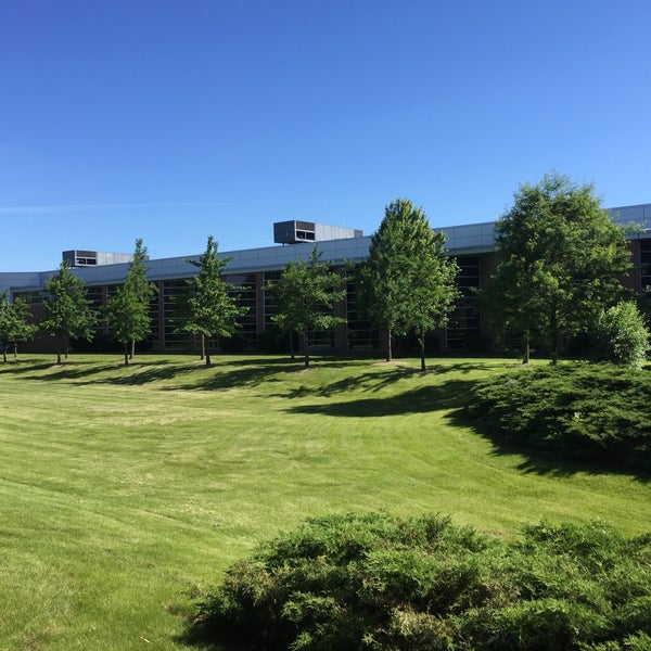 Oakton Community College 7 tips from 605 visitors