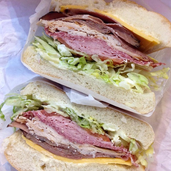 Simon's Deli & Bagels Deli in Belmont