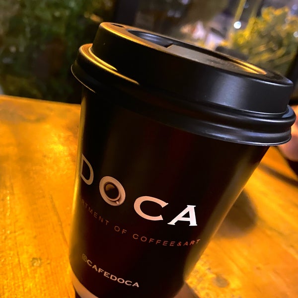 Photo taken at DOCA - Department of Coffee &amp; Art by 🔱𝓞.𝓖🔱 on 3/31/2022