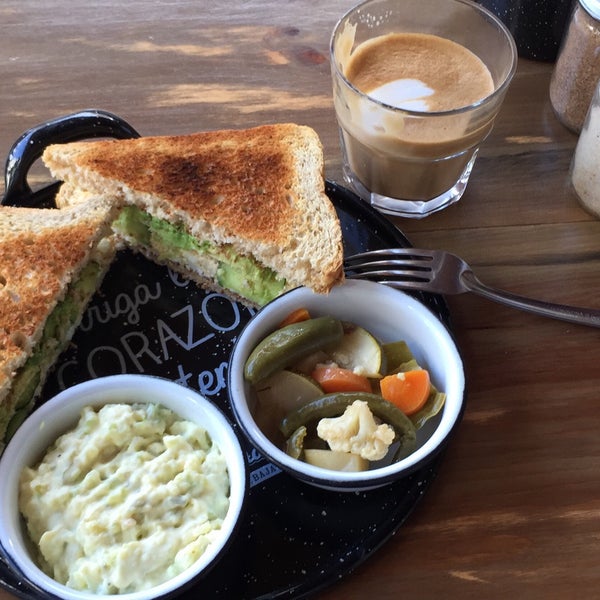 Doce Cuarenta Coffee Shop