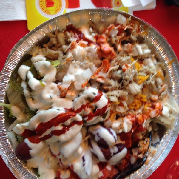 Photo taken at The Halal Guys by N K. on 7/25/2017