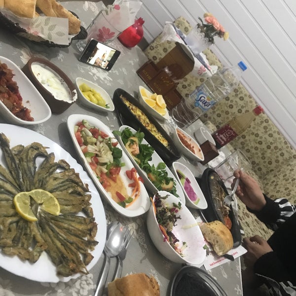 Foto scattata a Bayır Balık Vadi Restaurant da Elfinyum ツ il 12/23/2018