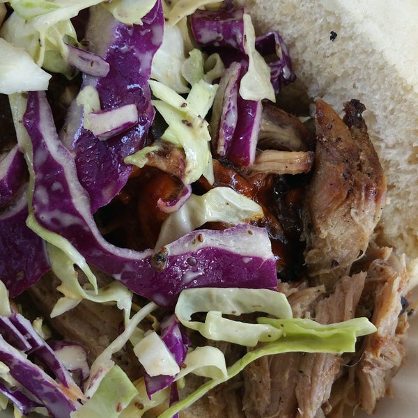 When your in #halfmoonBay don't forget to stop by and grab a hogs breath. #pulledpork #lunch #lilmissnetwork