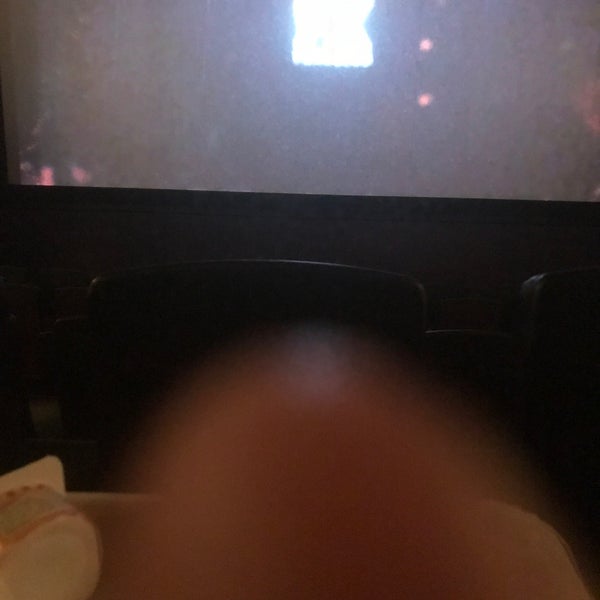 Cinemark Tinseltown USA and XD 17 tips from 1321 visitors