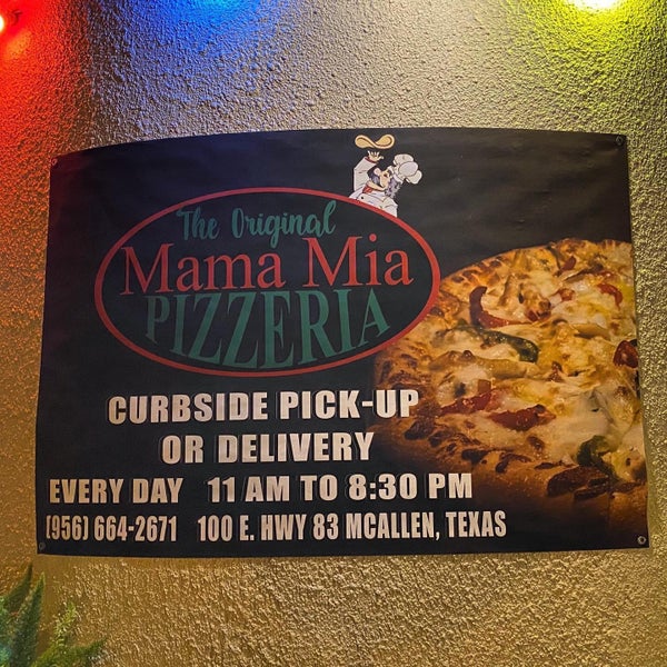 Foto tirada no(a) Mama Mia Pizzeria por Alex M. em 10/19/2020