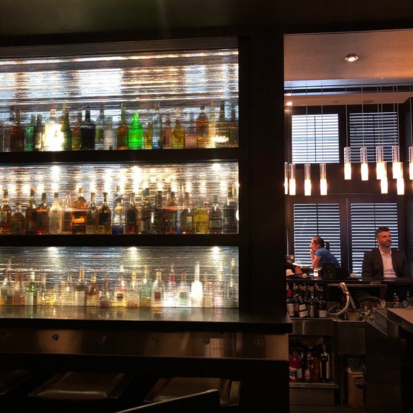 Foto tirada no(a) The Keg Steakhouse + Bar - Place Ville Marie por Christine D. em 5/29/2019
