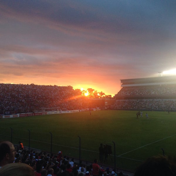 Foto tirada no(a) Gran Parque Central por Josefina M. em 3/14/2015