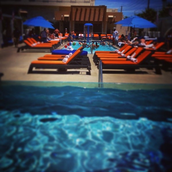 Photo taken at Sapphire Pool &amp; Dayclub Las Vegas by Alverrie P. on 7/12/2014