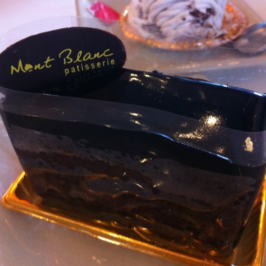 Торт Mont Blanc с Violettes en sucre