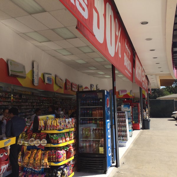 Fa+macia La Mas Barata zona Rio Tijuana, Baja California