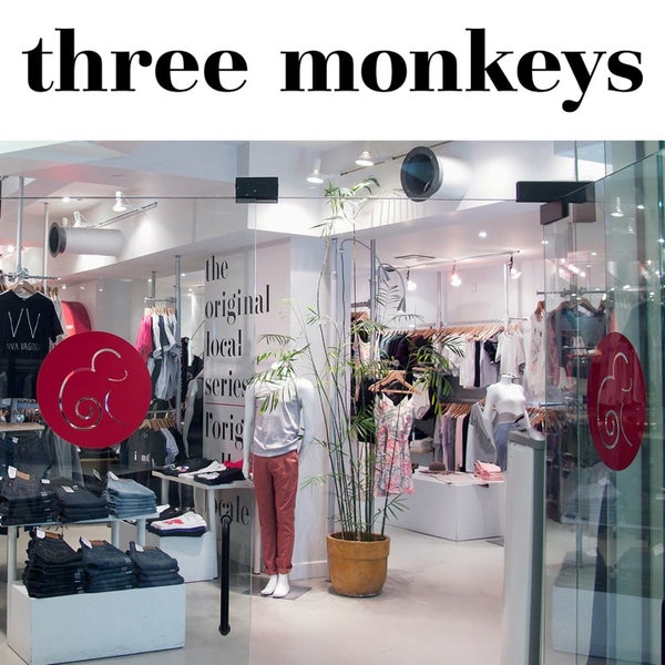 รูปภาพถ่ายที่ Three Monkeys โดย Three Monkeys เมื่อ 2/1/2013