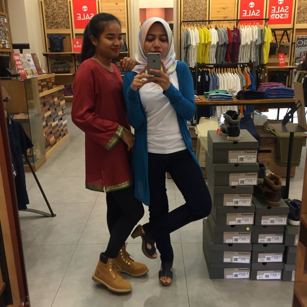 Timberland - Shoe Store in Setia Alam