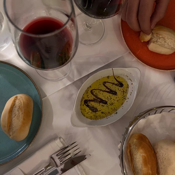 Photo prise au Sensus Şarap &amp; Peynir Butiği par Demet E. le10/15/2022