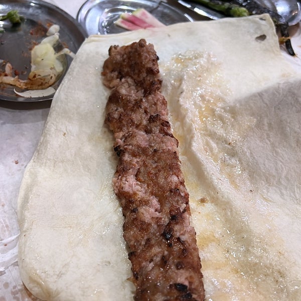 Photo taken at Mehmet Usta Kebap ve Ciğer Salonu by Ahmet 🧿 on 10/11/2021