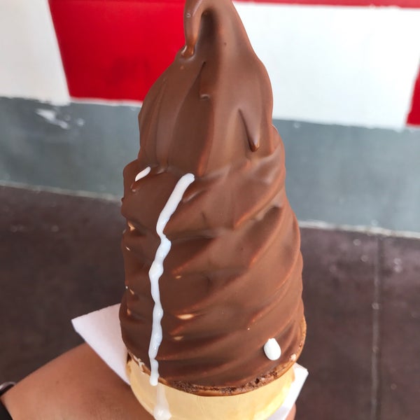 Dairy Kurl Ice Cream Parlor in Clearwater