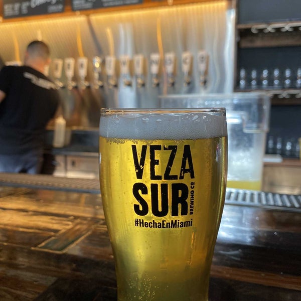 Photo taken at Veza Sur Brewing Co. by CT W. on 4/22/2022