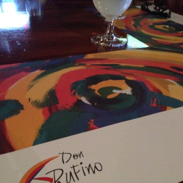 Das Foto wurde bei Restaurante Don Rufino von Ana Maria U. am 10/30/2015 aufgenommen