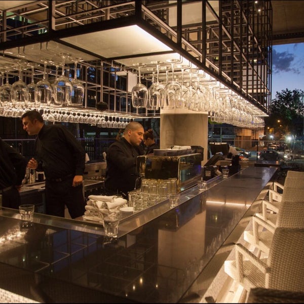 Fotos em Kansas Av. del Libertador 105