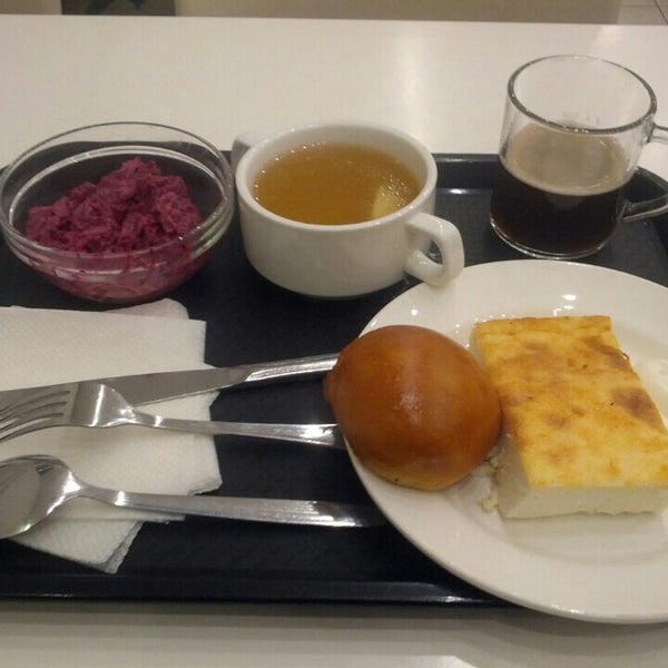 дворцовая трапезная служба