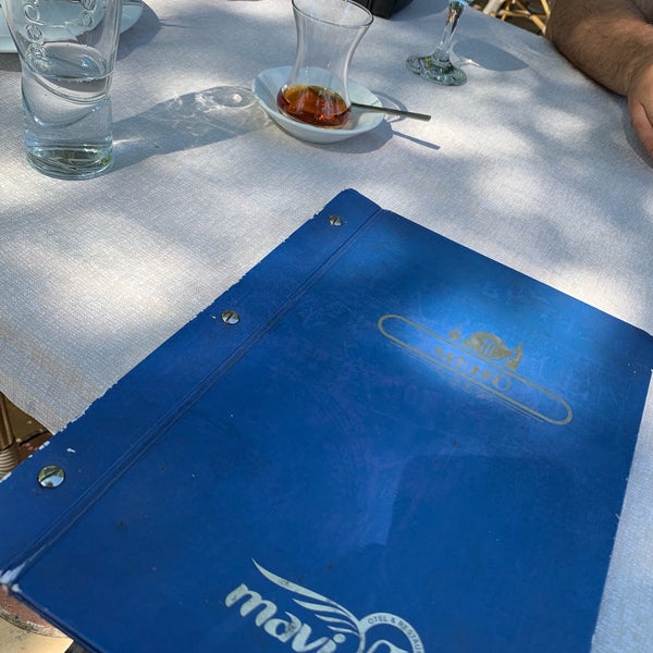 Das Foto wurde bei Mavi Göl Restaurant von Srvn am 7/6/2019 aufgenommen