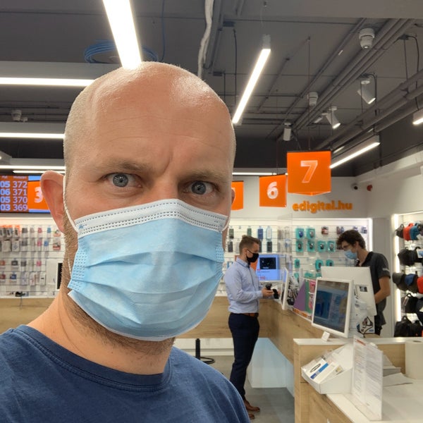 044 Budapest Ezred Utca 13 C2 épület 16os Kapu Mellett épület bontás