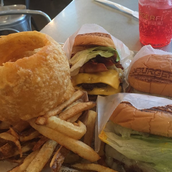 Photo taken at BurgerFi by Brian C. on 4/14/2016