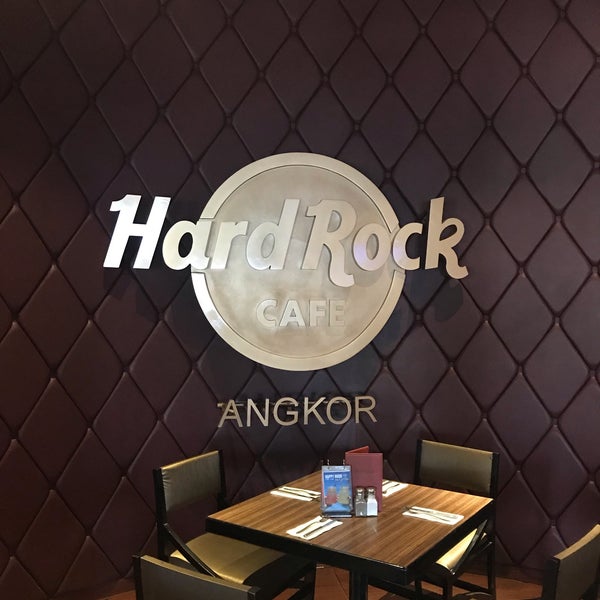Photo taken at Hard Rock Cafe Angkor by Semaaa💫 on 1/22/2019
