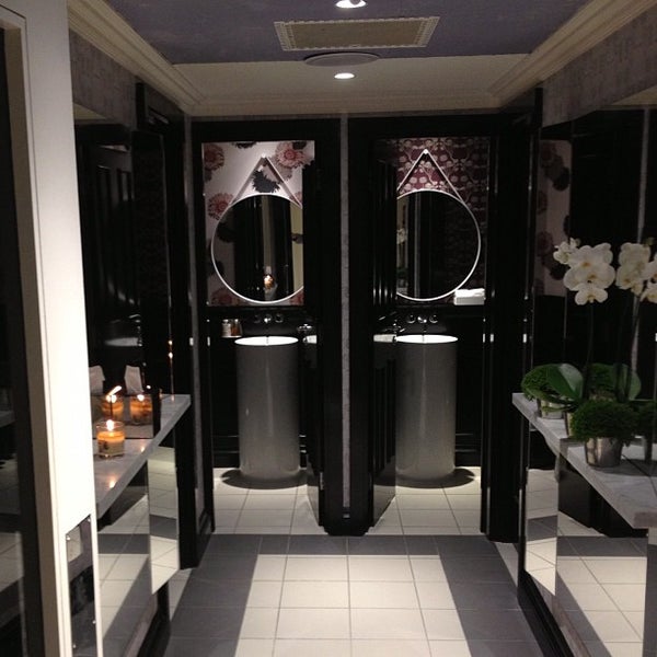 9/30/2012にComte D.がThe Ampersand Hotelで撮った写真