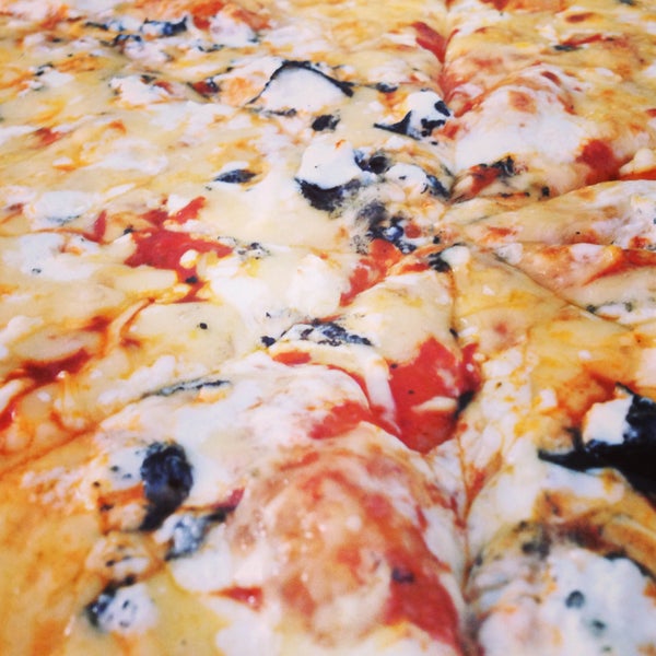 5/2/2013にJorge E.がCapriccio Pizza &amp; Pastaで撮った写真