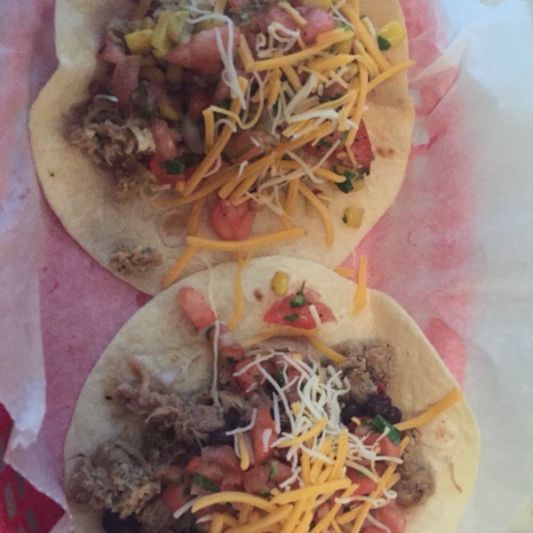 Amazing tacos! Try the tequila chipotle mayo!