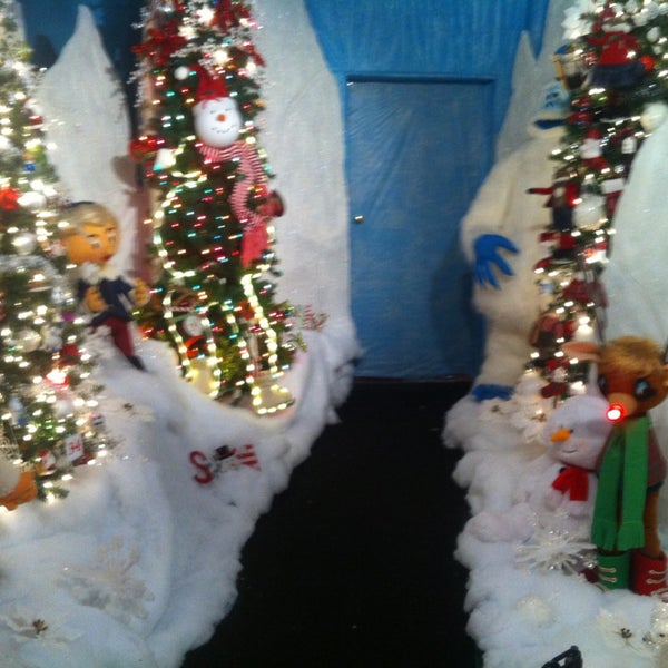 Kraynak's Christmas Land Hermitage, PA