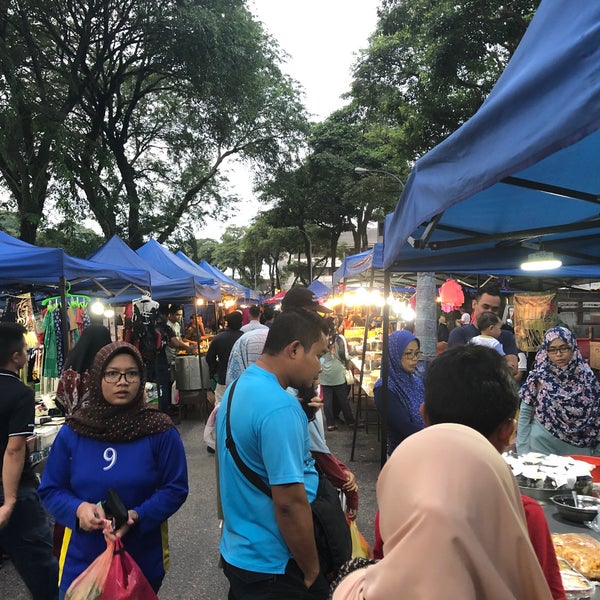 Pasar Malam Taman Air Biru - Pasir Gudang, Johor