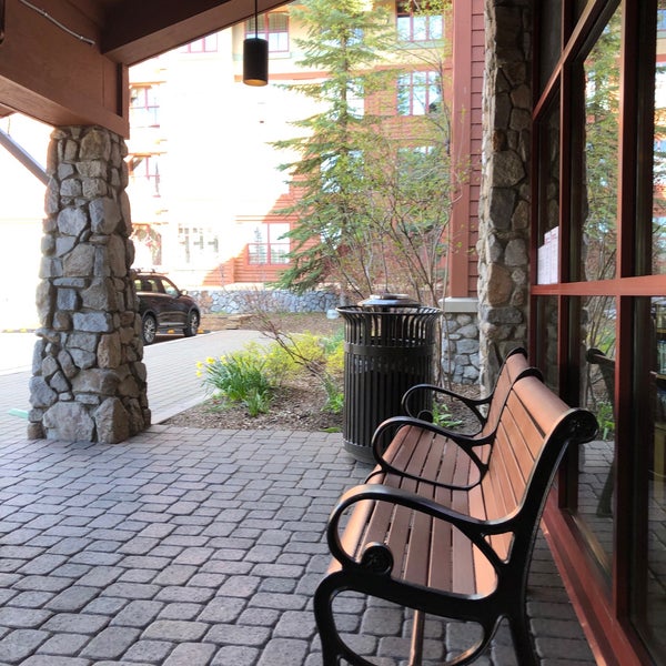 Photo taken at Marriott&#39;s Timber Lodge by Jiwen C. on 4/28/2019