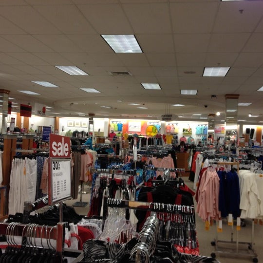 Photo taken at Charlottesville Fashion Square by Alexander F. on 2/26/2012