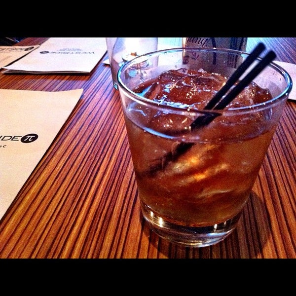 Das Foto wurde bei Slice - Westside von eat. drink. repeat. am 6/7/2012 aufgenommen