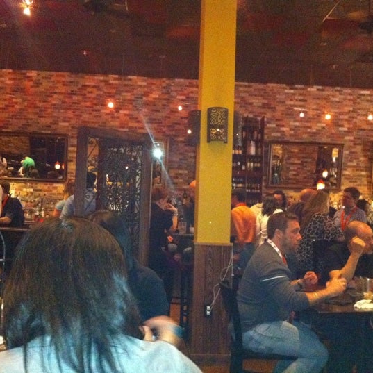 3/11/2012에 Lucia M.님이 Malaga Tapas &amp; Bar에서 찍은 사진