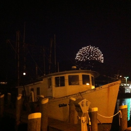รูปภาพถ่ายที่ Hyannis Harbor Hotel โดย gogar เมื่อ 7/5/2012
