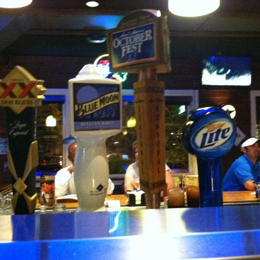 Photo taken at Chili&#39;s Grill &amp; Bar by Scott W. on 9/6/2012