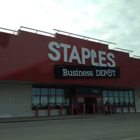 Staples Gardiners Road Gardiners Kingston, ON