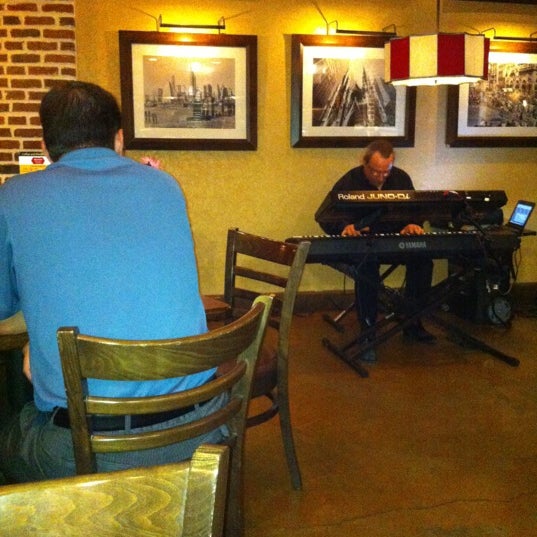Photo taken at Russo&#39;s New York Pizzeria - The Woodlands by Hugo M. on 5/4/2012
