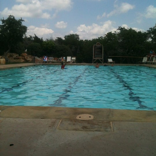 stroh ranch pool