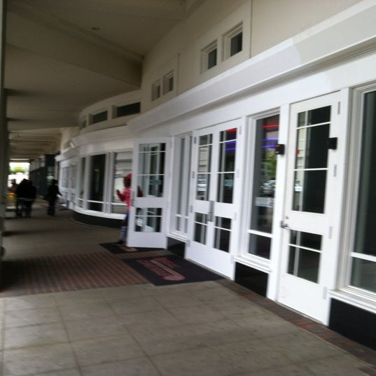 Photo taken at Regal Rockville Center by Robert B. on 4/28/2012