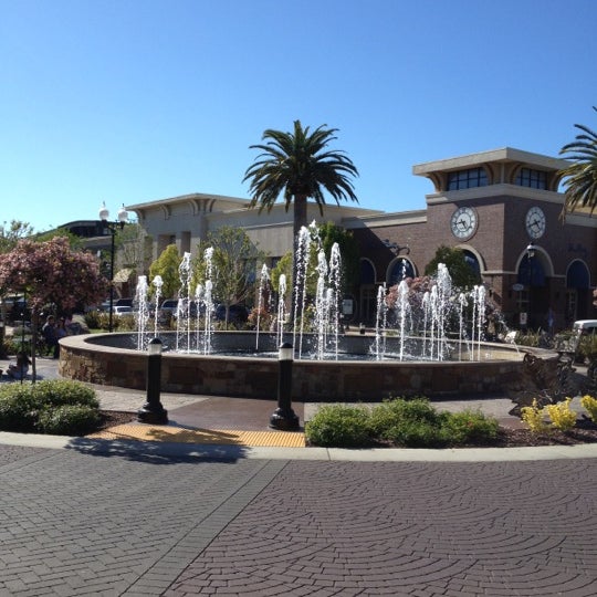 Photos at Fountains at Roseville 17 tips from 2553 visitors