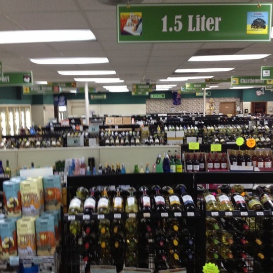 Mr. Whiskers Discount Wines & Liquors Whitebridge 4 tips from 356