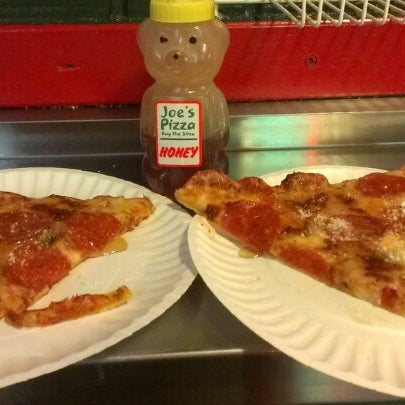 Photo taken at Joe&#39;s Pizza Buy the Slice by Christian M. on 8/30/2012