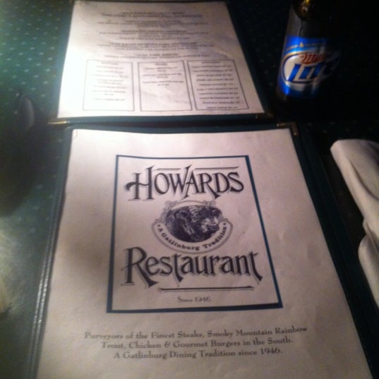 Снимок сделан в Howard&#39;s Steak House пользователем Stephen M. 6/21/2012